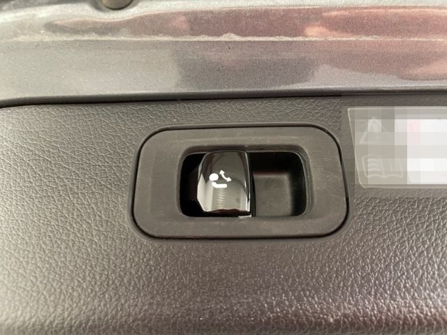 Mercedes-Benz C 300 T e Avantgarde Automatik EU6d LED ACC Navi foto 8