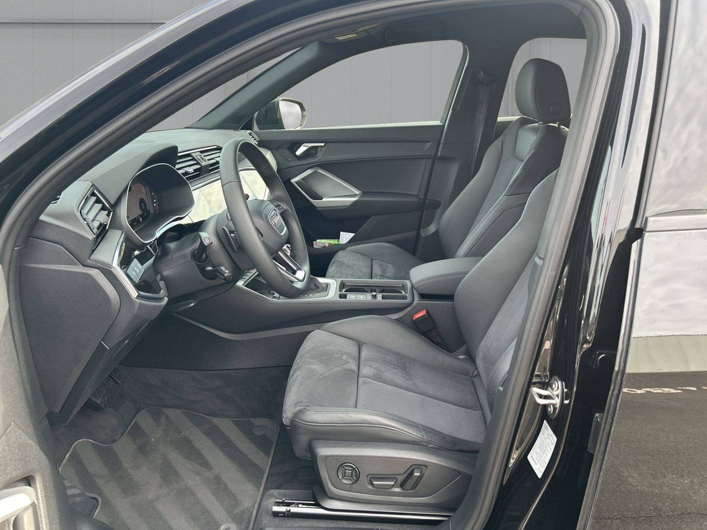 Audi Q3 Sportback 35 TFSI S tronic S line 3,49% AHK-k foto 10