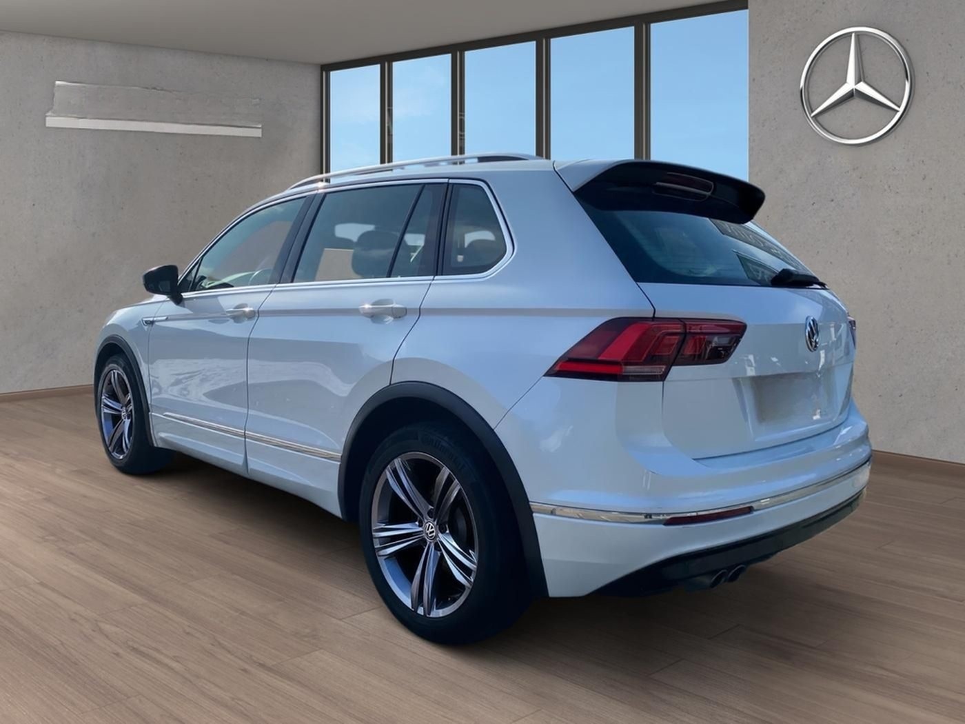 Volkswagen Tiguan R-LINE+APP CONNECT+LED+CARPLAY+PDC+NAVI++ foto 11