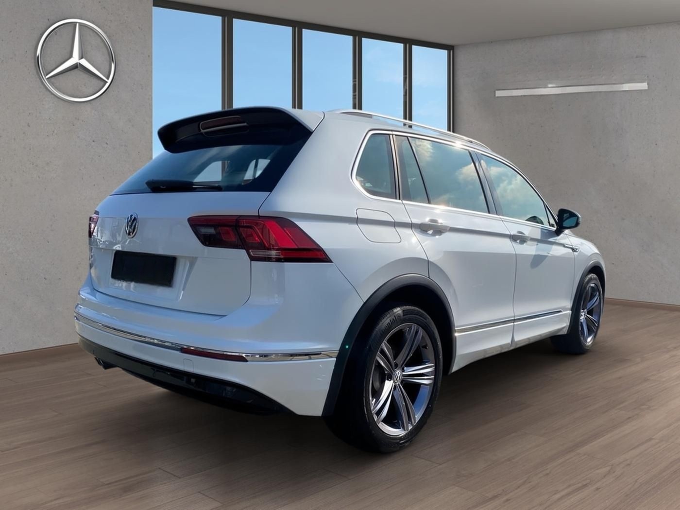 Volkswagen Tiguan R-LINE+APP CONNECT+LED+CARPLAY+PDC+NAVI++ foto 13