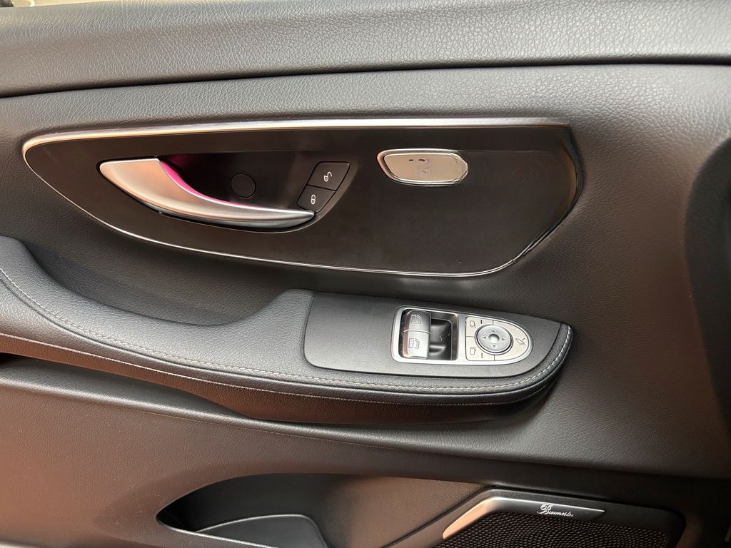 Mercedes-Benz V 300 d lang Standheizung 360°Kamera AHK 2,5 t foto 13