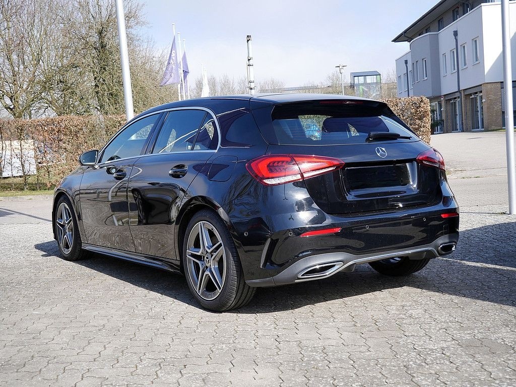 Mercedes-Benz A 250 AMG Line foto 5