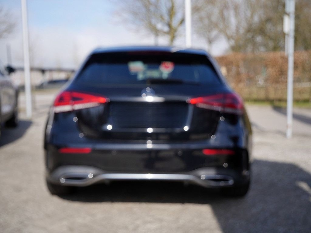 Mercedes-Benz A 250 AMG Line foto 6