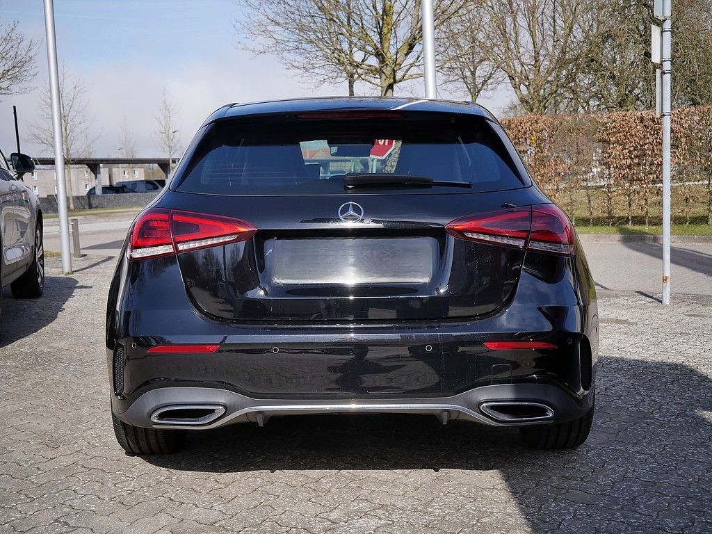 Mercedes-Benz A 250 AMG Line foto 7