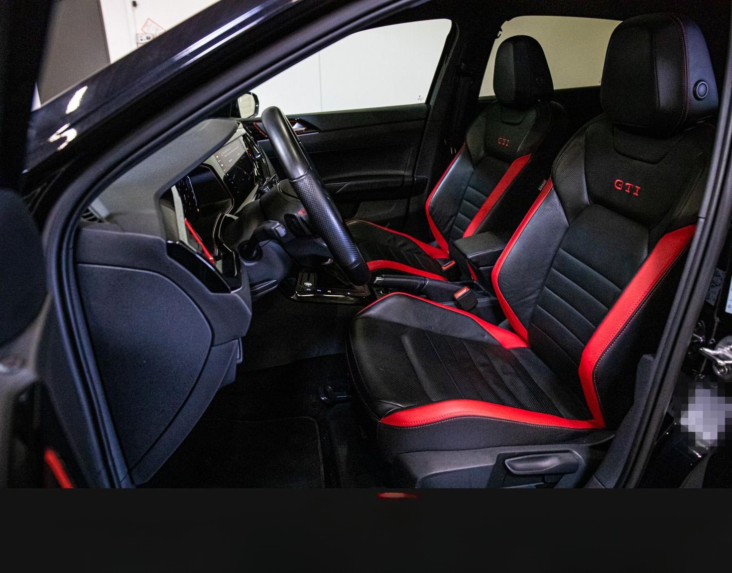 Volkswagen Polo GTI 2.0 TSI Edition 25 MATRIX BEATS PANO VC foto 11