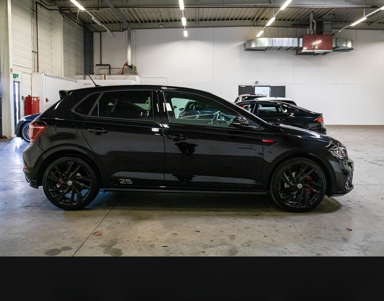 Volkswagen Polo GTI 2.0 TSI Edition 25 MATRIX BEATS PANO VC foto 4