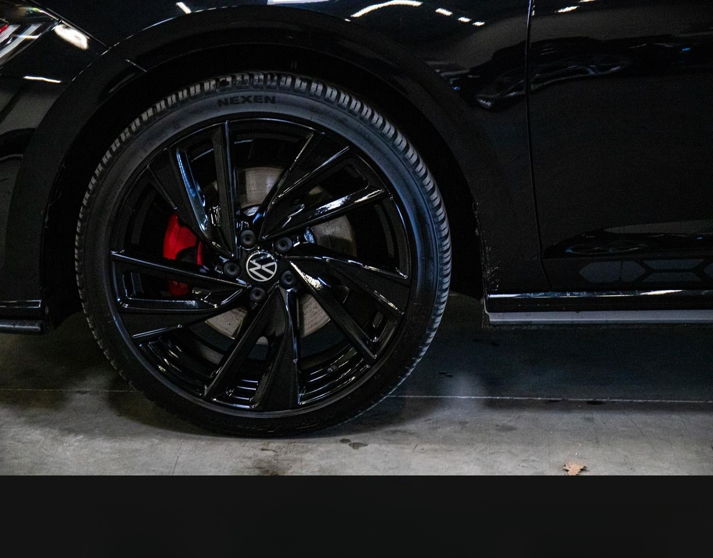 Volkswagen Polo GTI 2.0 TSI Edition 25 MATRIX BEATS PANO VC foto 8