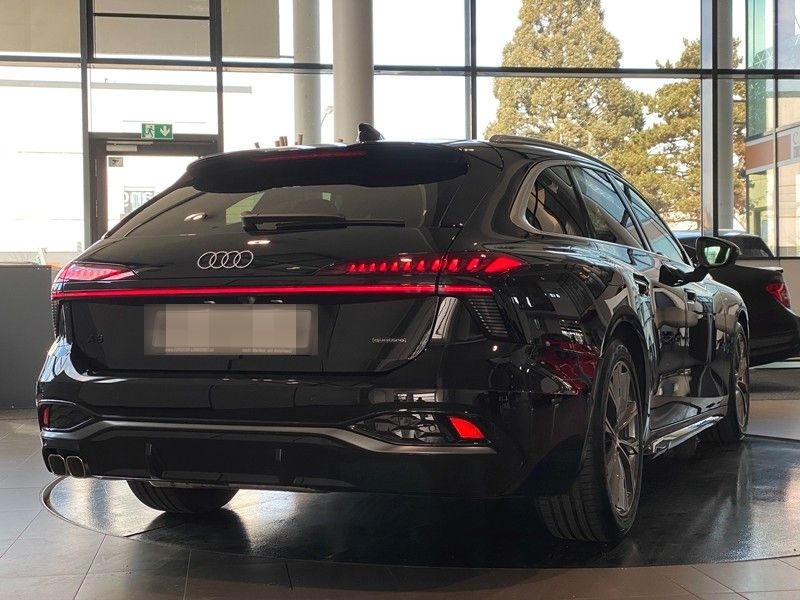 Audi A6 TDI Avant quattro S-line Matrix Sthz AHK ACC foto 3