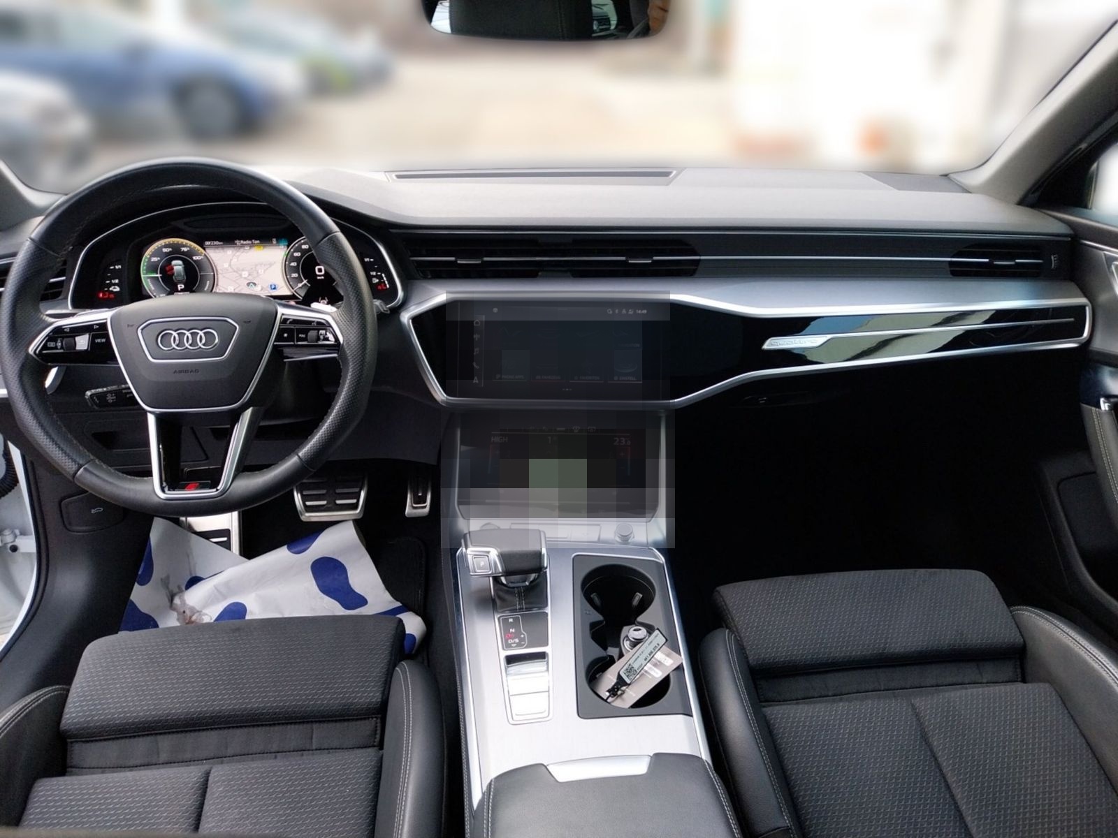 Audi A6 Avant quattro sport *AHK*HUD*BLACKSTYLE*PANO* foto 11