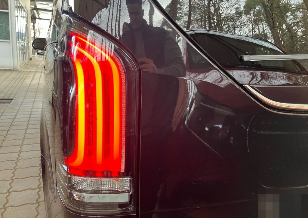 Mercedes-Benz V 300 d 4M AVANTGARDE, EXTRALANG - AHK, StHz, 7S foto 11