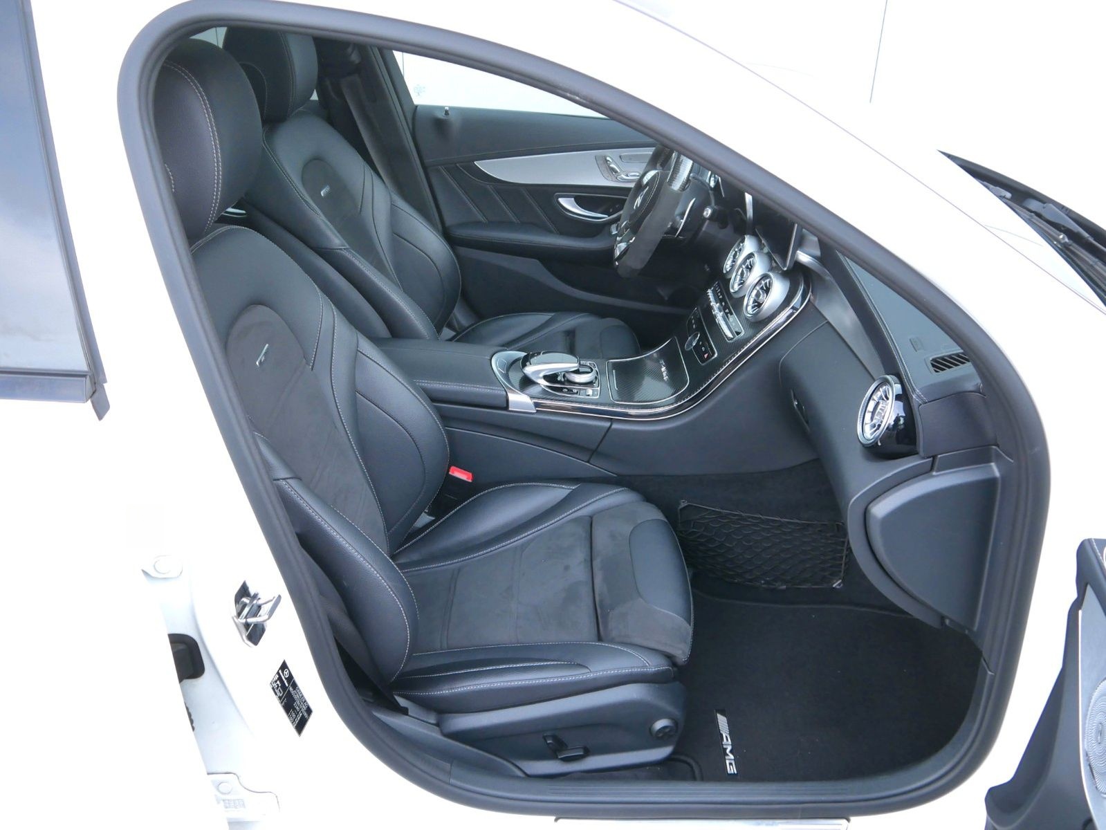 Mercedes-Benz C 63 T AMG NAVI/LED/PANO/S-AGA/BURM/DISTR/NIGHT foto 16