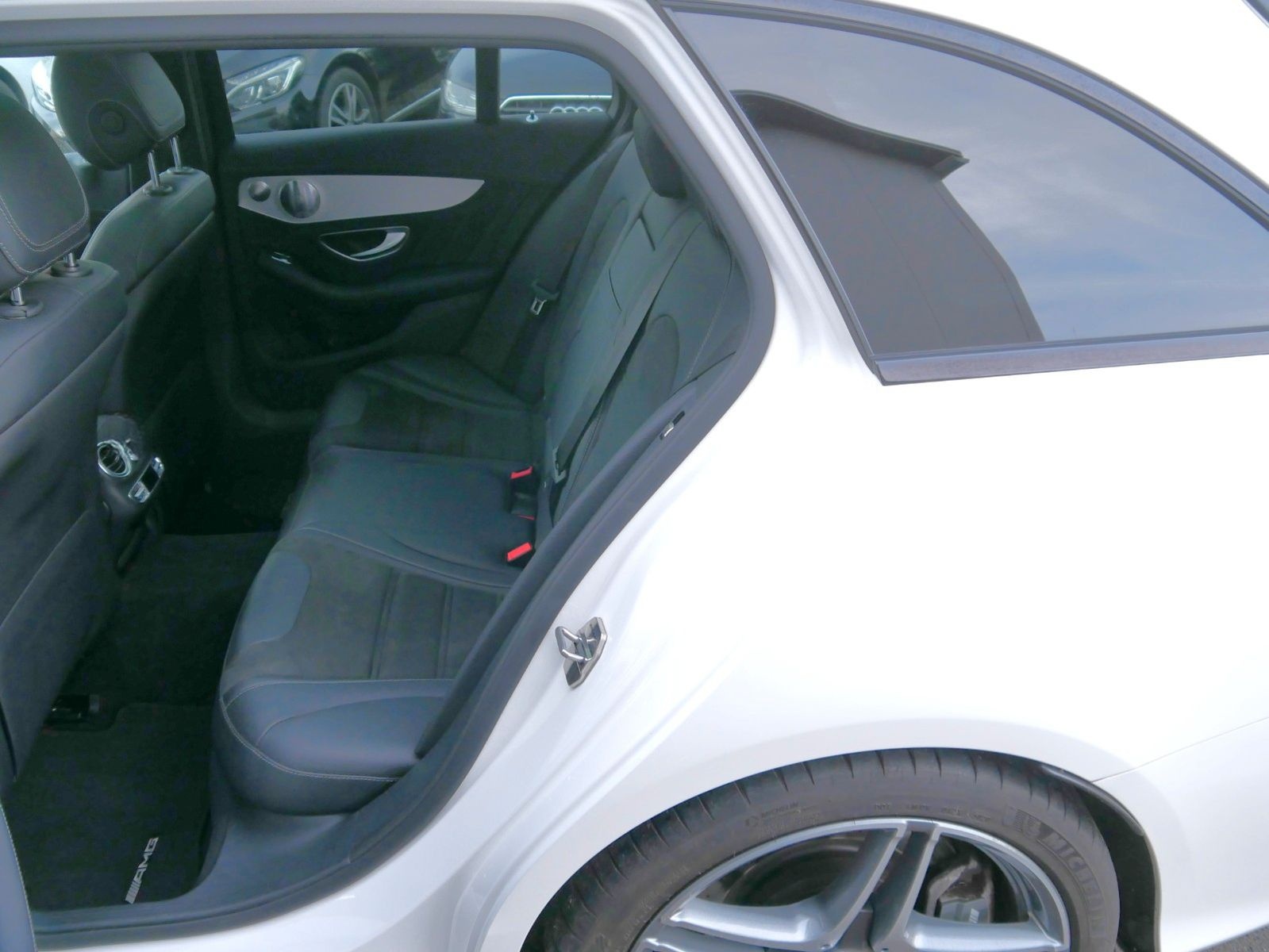 Mercedes-Benz C 63 T AMG NAVI/LED/PANO/S-AGA/BURM/DISTR/NIGHT foto 9