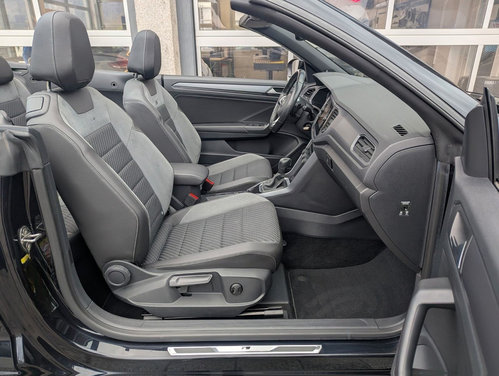 Volkswagen T-Roc Cabriolet R-Line*AHK*DSG*Kamera*Navi* foto 16