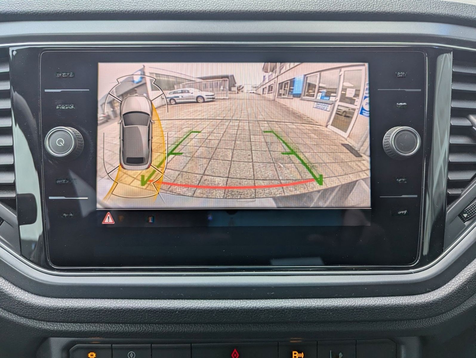 Volkswagen T-Roc Cabriolet R-Line*AHK*DSG*Kamera*Navi* foto 28