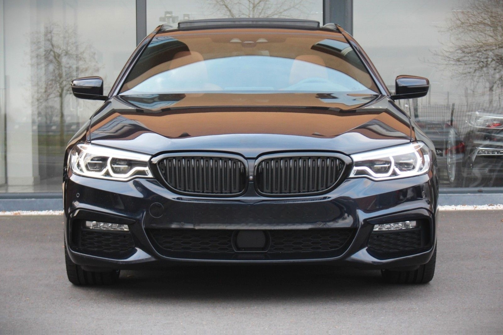BMW 540 5 Touring 540 i xDrive M Sport foto 2