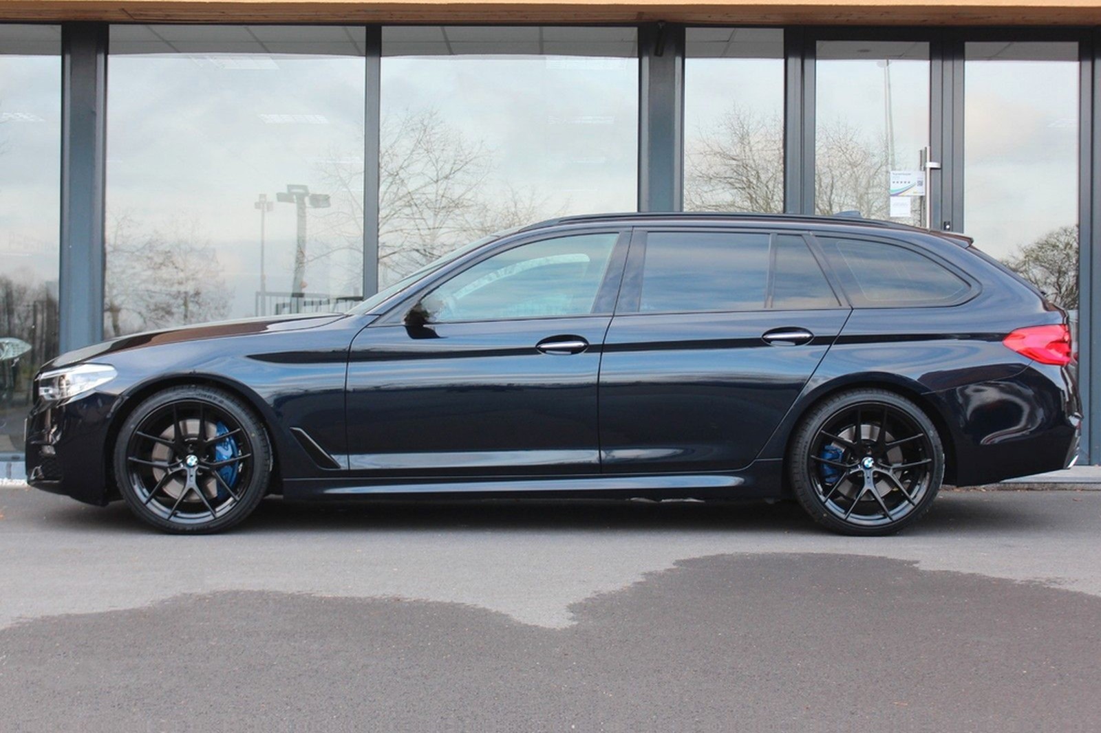 BMW 540 5 Touring 540 i xDrive M Sport foto 12