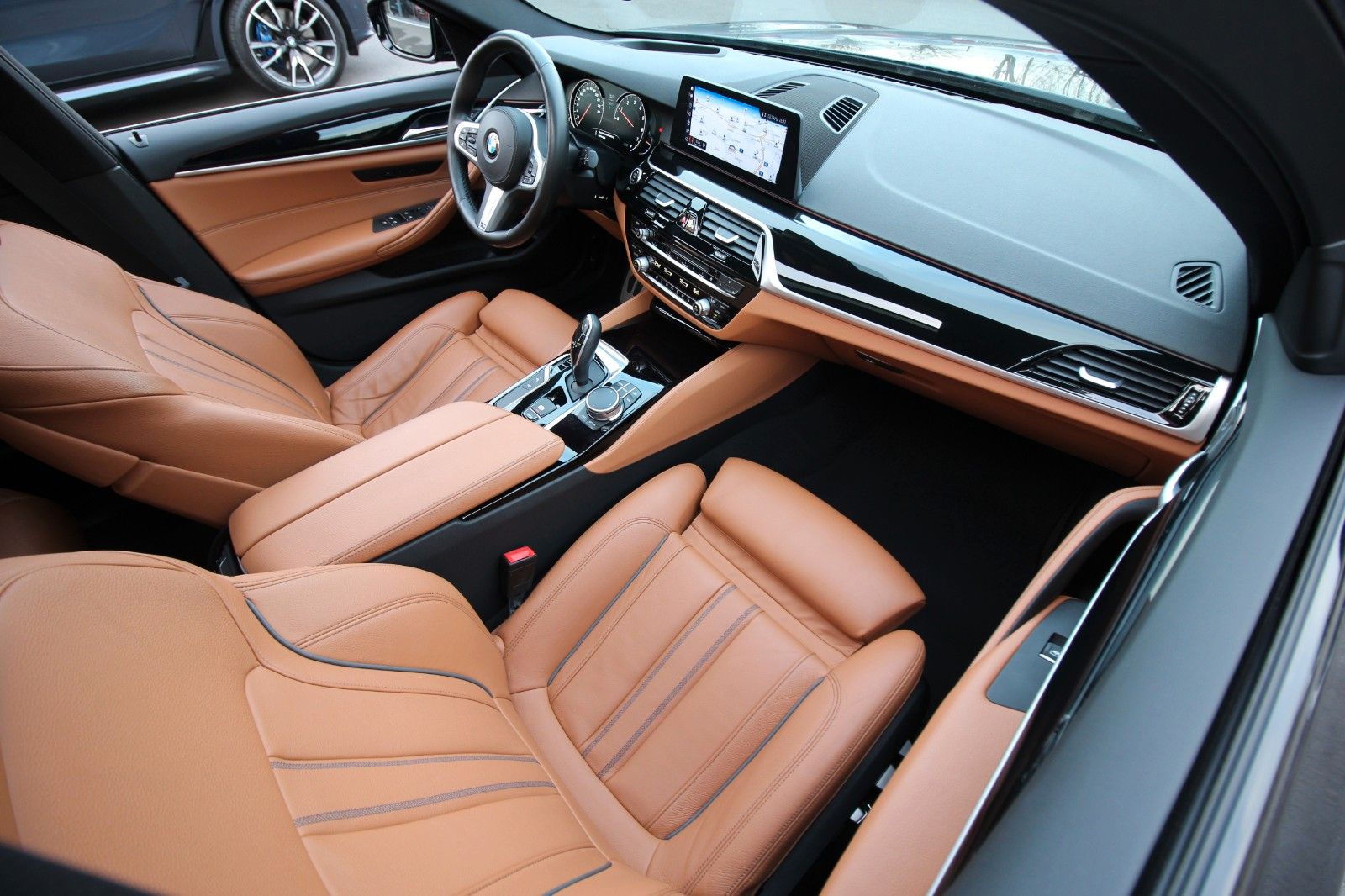 BMW 540 5 Touring 540 i xDrive M Sport foto 26