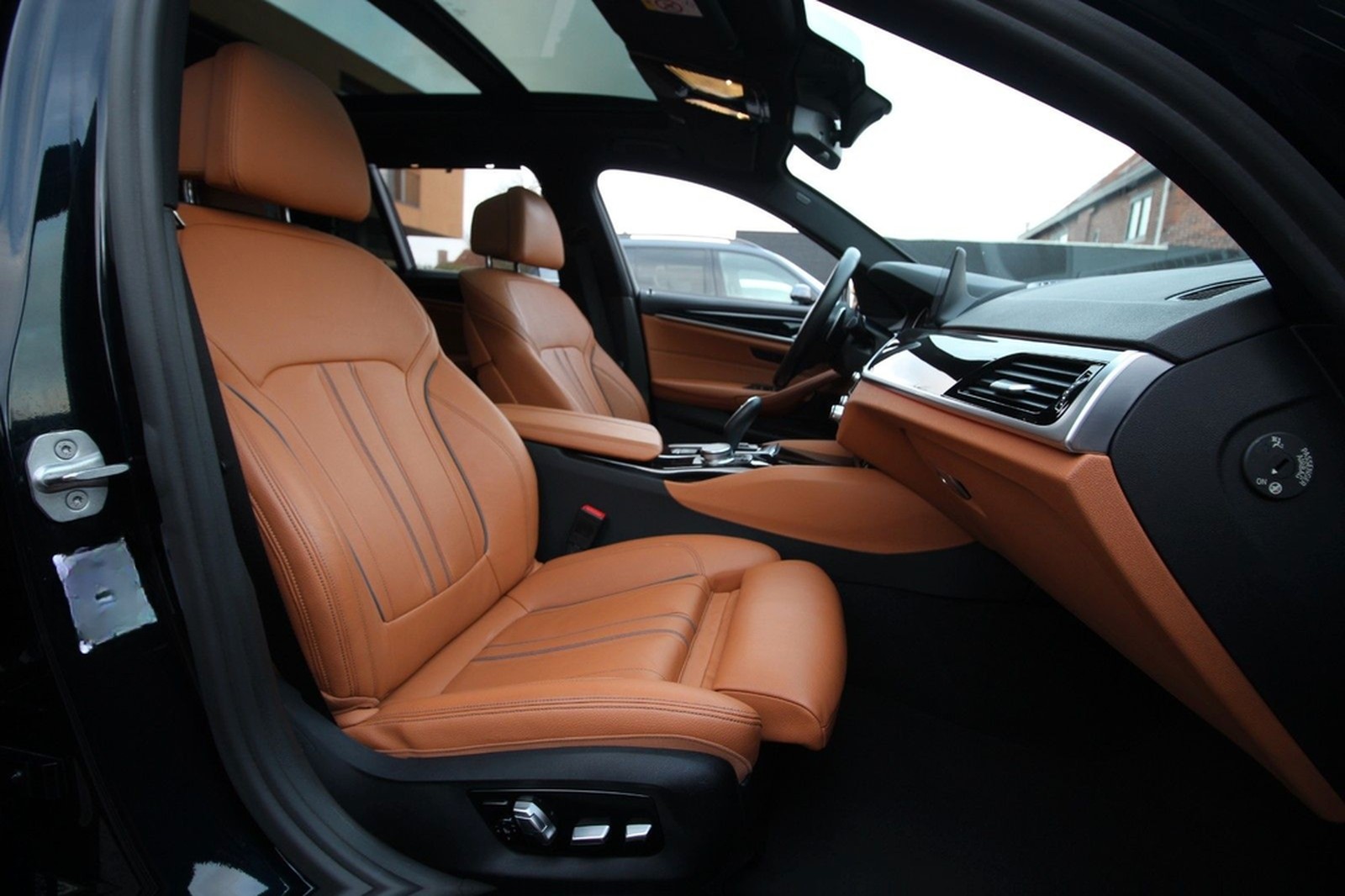 BMW 540 5 Touring 540 i xDrive M Sport foto 27