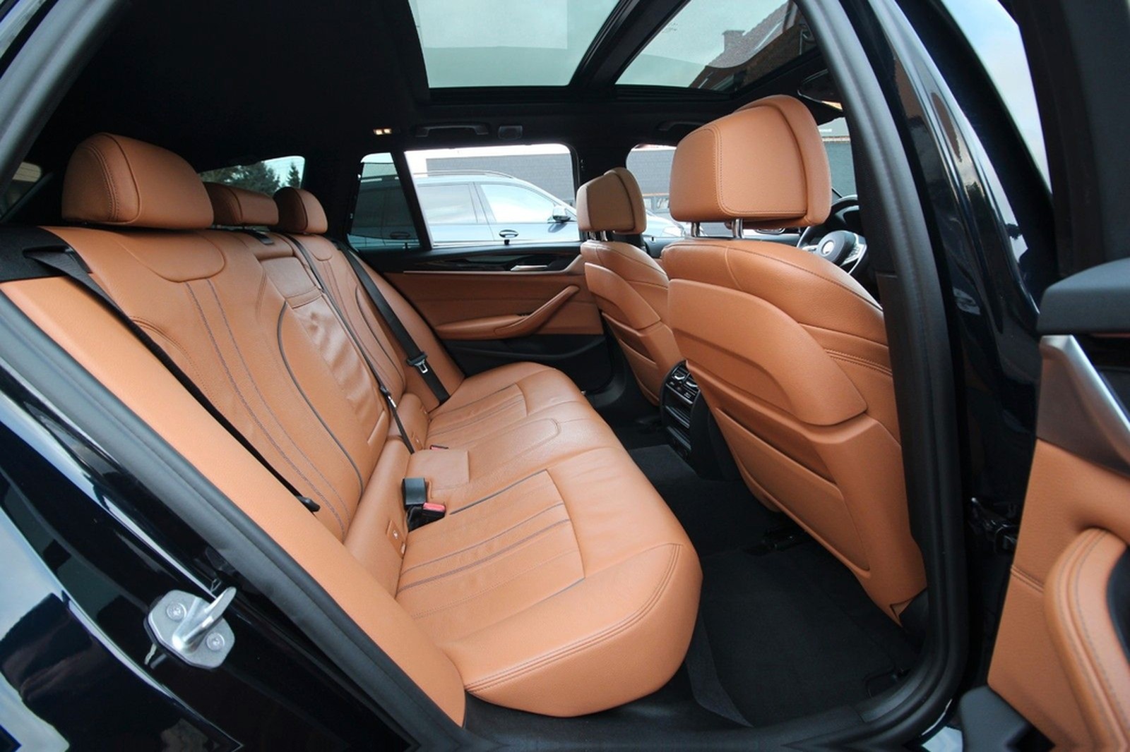 BMW 540 5 Touring 540 i xDrive M Sport foto 28