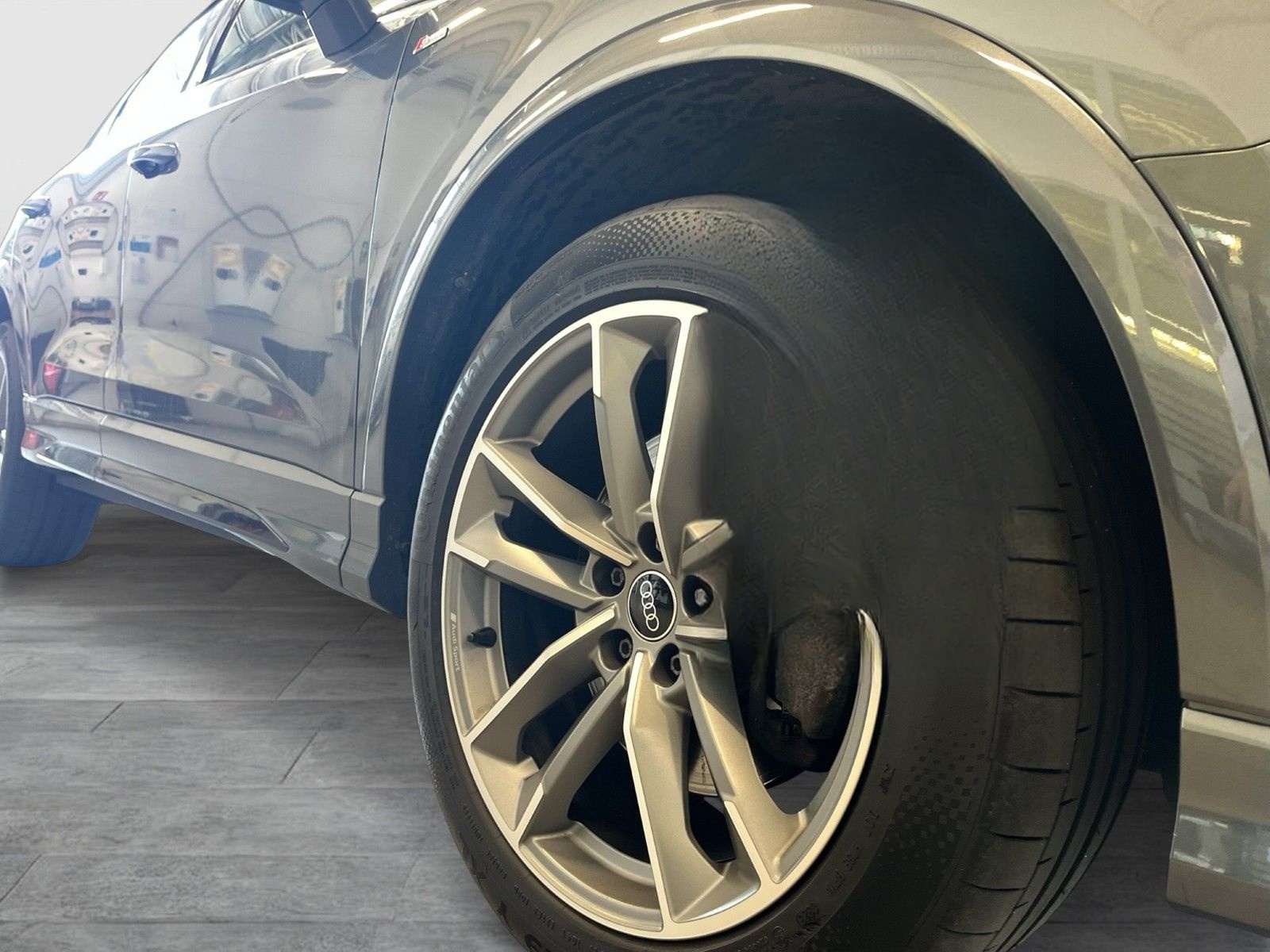Audi Q3 40 TDI quattro S line Pano Navi foto 5