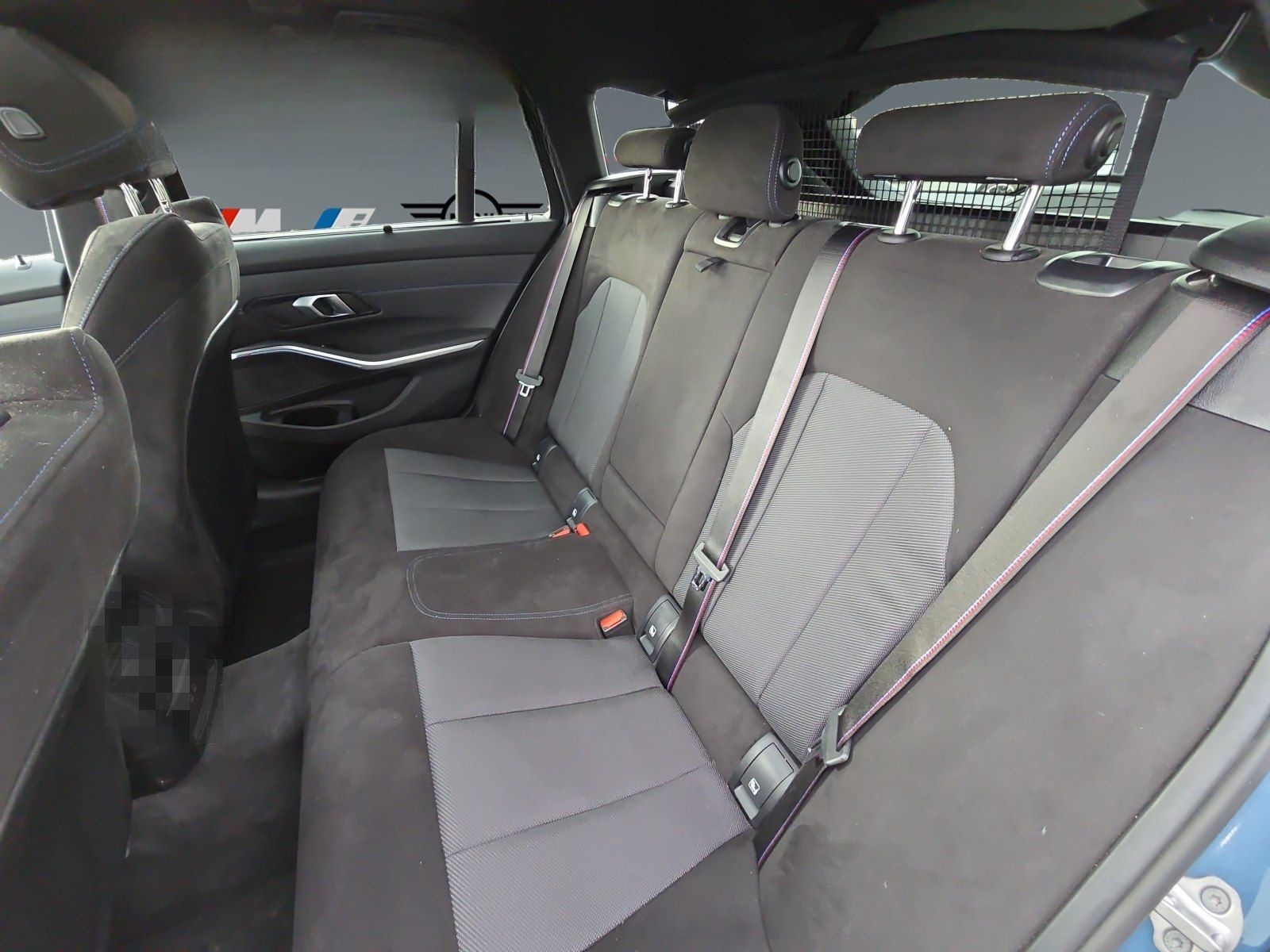 BMW 330e xDrive M Sportpaket Pro*AHK*Panorama*360 Ka foto 12