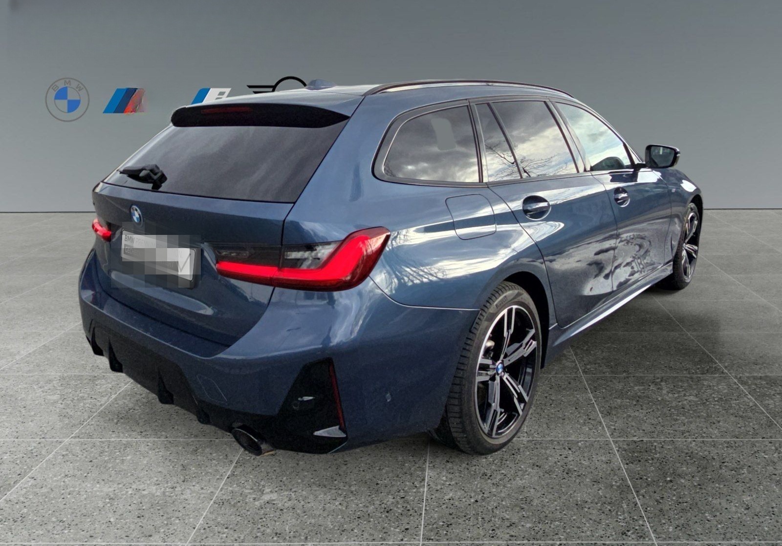 BMW 330e xDrive M Sportpaket Pro*AHK*Panorama*360 Ka foto 5