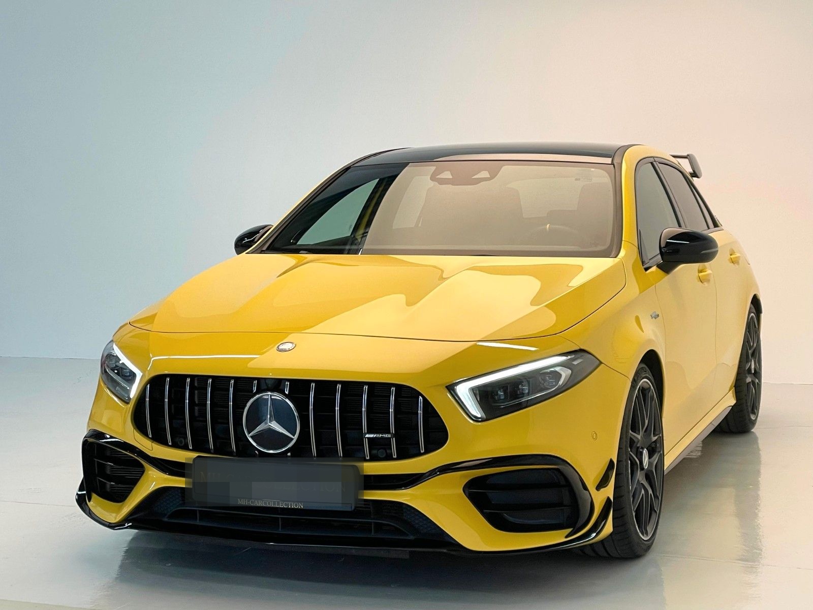 Mercedes-Benz A45 S AMG*1.HAND*AERO*PANO*PERF-ABGAS*TRACK PACE foto 2