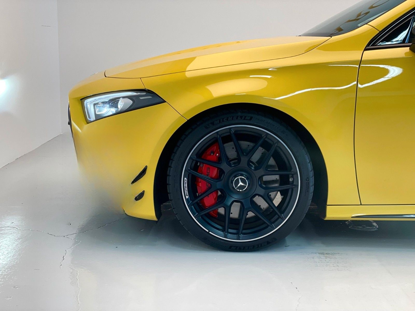 Mercedes-Benz A45 S AMG*1.HAND*AERO*PANO*PERF-ABGAS*TRACK PACE foto 22