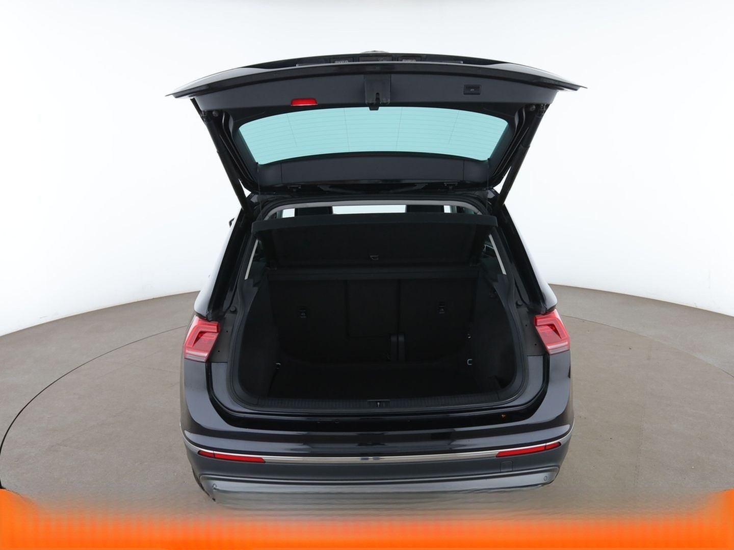 Volkswagen 2.0 TDI Highline BlueMotion Aut.*AHK*NAV*360CAM* foto 17