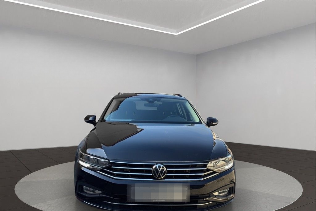 Volkswagen Passat Variant Business TDI DSG AHK Panoramadach foto 9