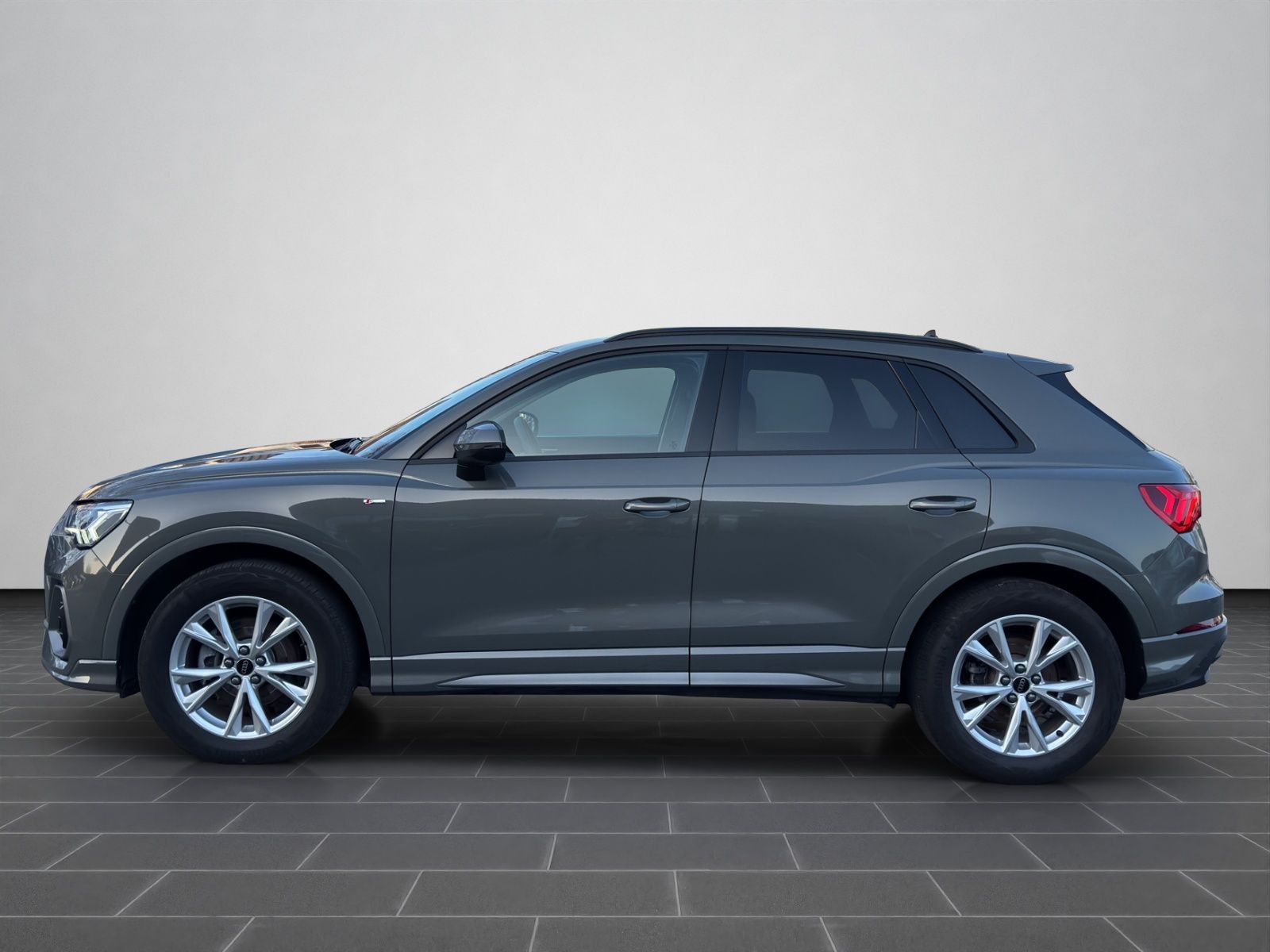 Audi Q3 35 TFSI S line S tronic NAVI KAMERA ACC foto 7