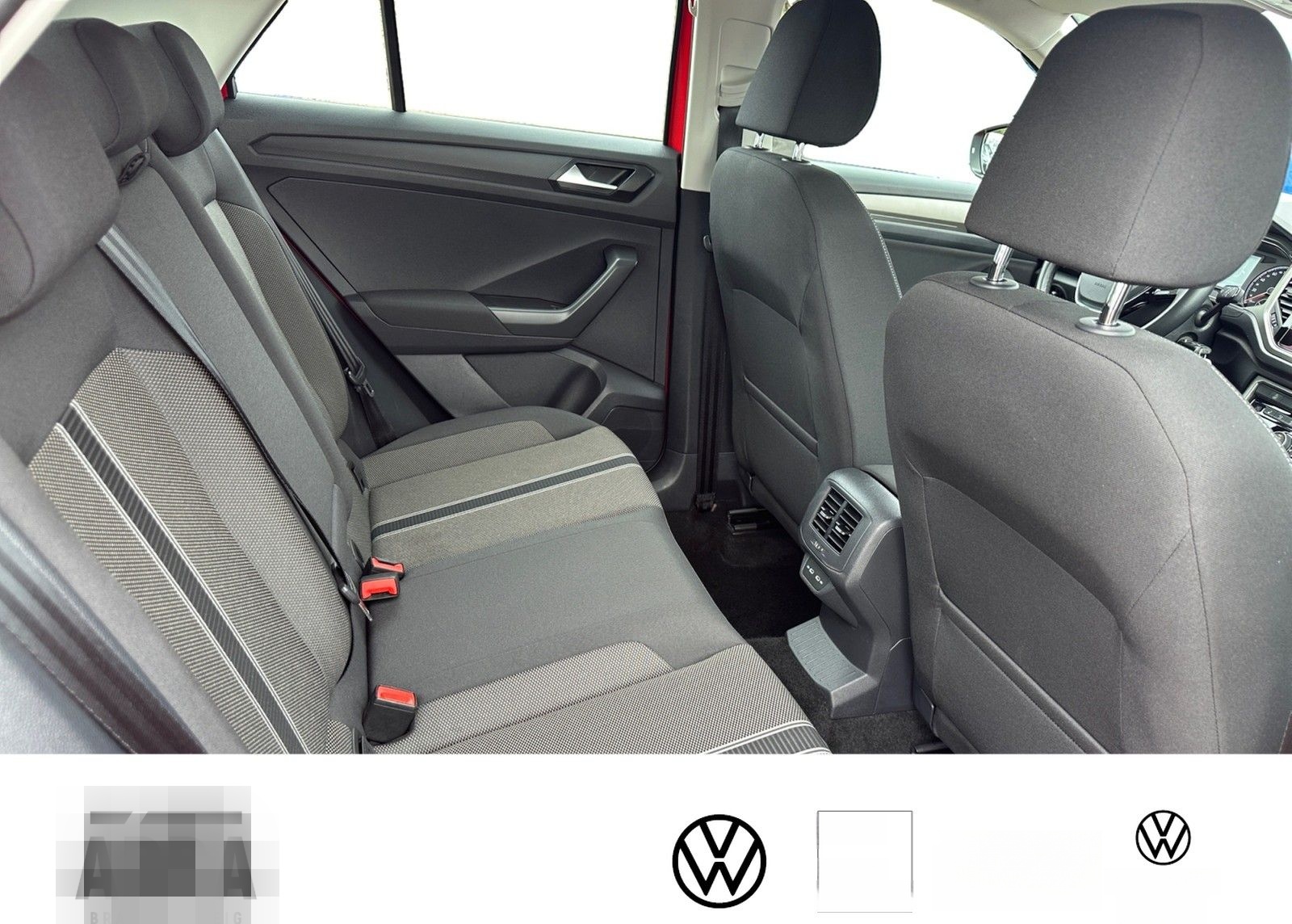 Volkswagen T-Roc 1.5 TSI Style LED+NAVI+CAM+LANE+ACC+PDC foto 14