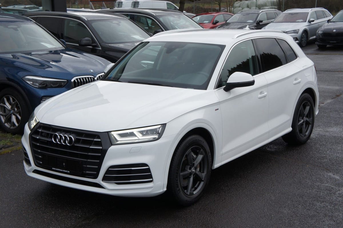 Audi Q5 55 TFSIe quattro S-Line sport AHK AIR DSP LED