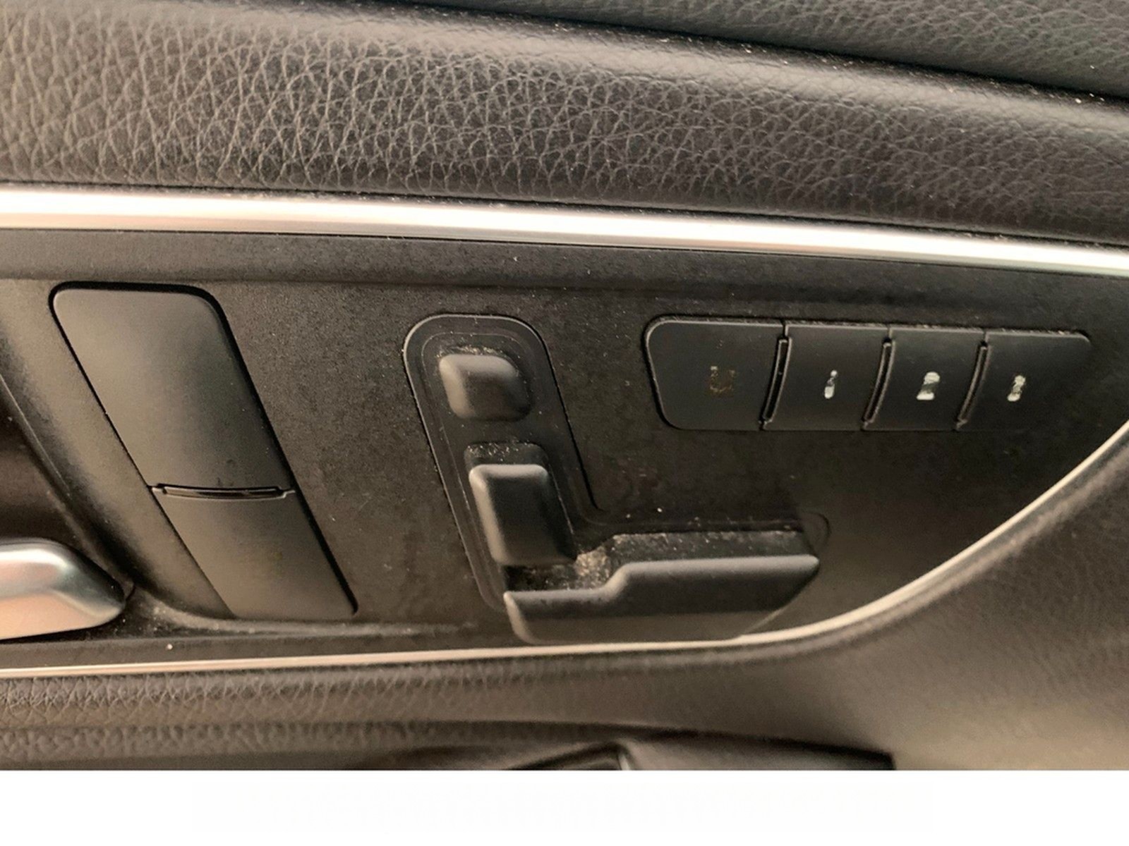 Mercedes-Benz CLA 45 2x AMG Line 4M SB Xenon Navi Memory Night foto 8