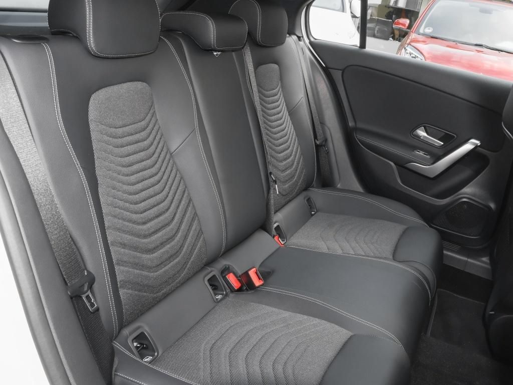 Mercedes-Benz A 200 d Progressive/Pano/AHK/LED/Kamera/Winter foto 7
