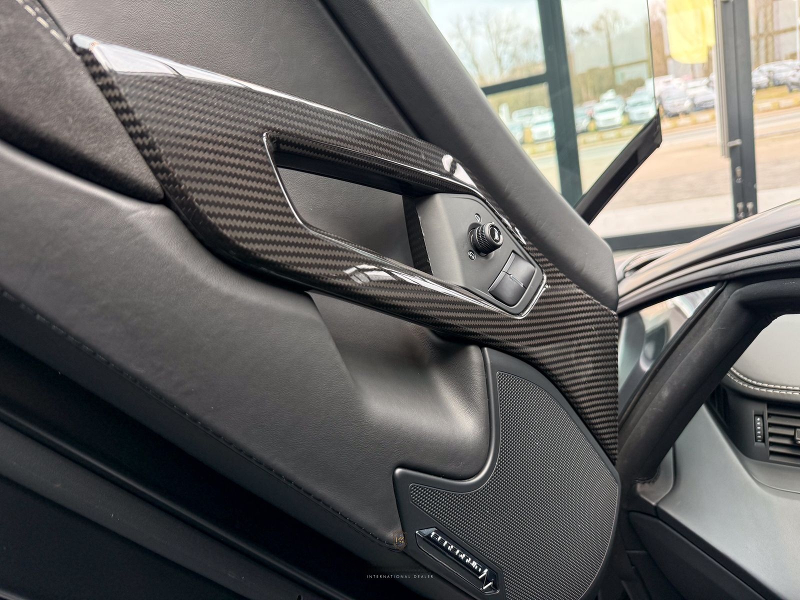 Lamborghini Aventador S/COUPE/V12/CARBON/MATT/SENSONUM SOUND foto 19