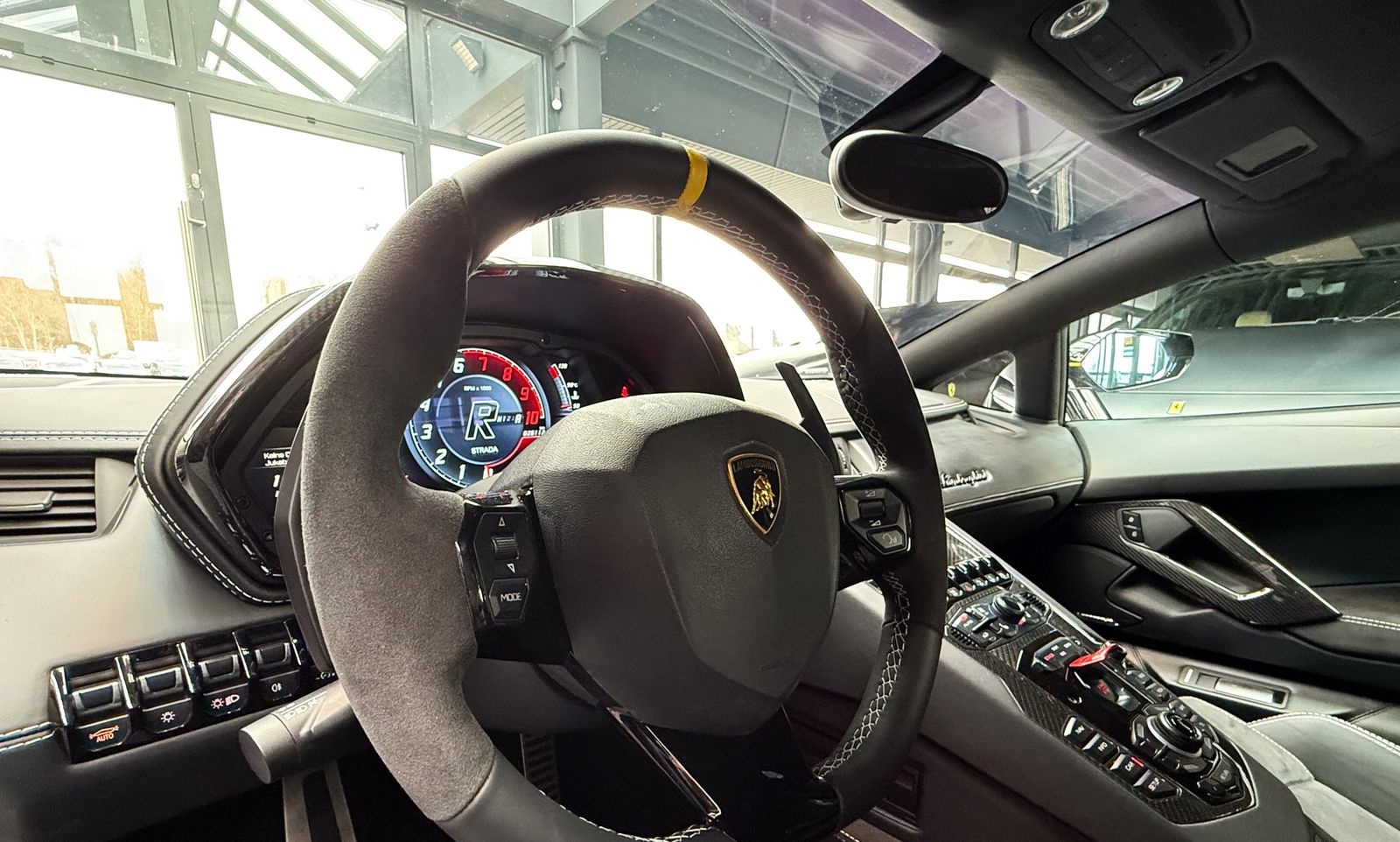 Lamborghini Aventador S/COUPE/V12/CARBON/MATT/SENSONUM SOUND foto 24