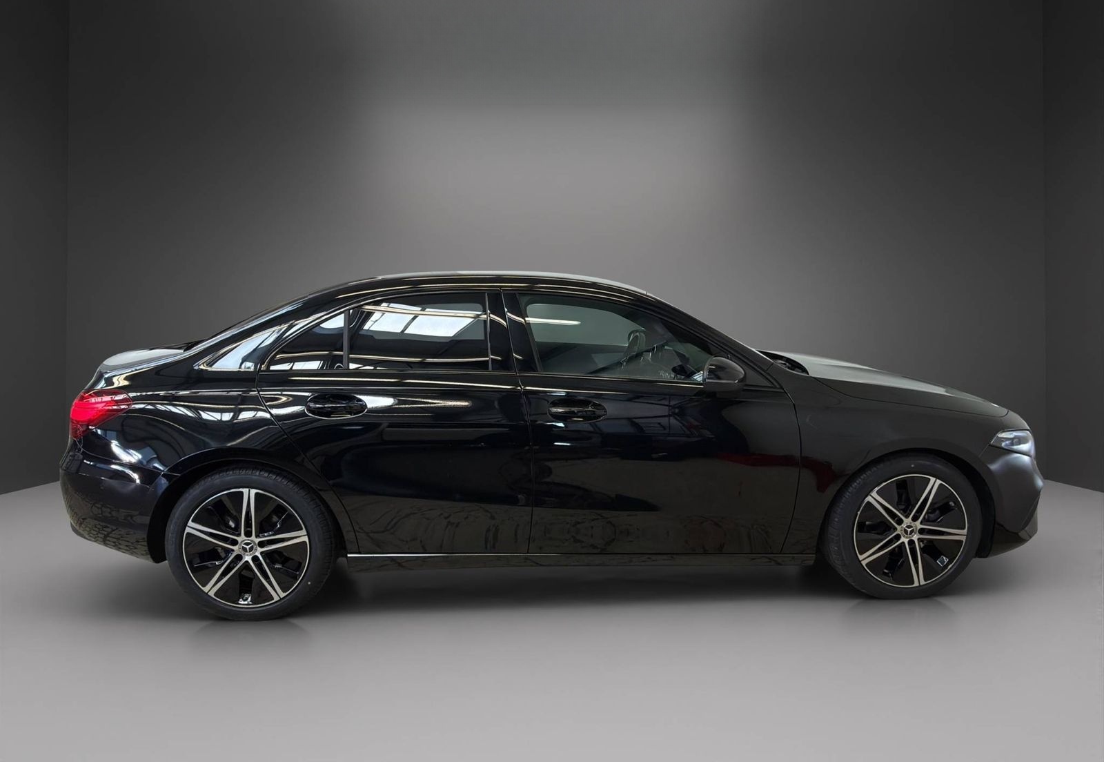 Mercedes-Benz A 200 d Limousine Progressive*NIGHT*SHZ*LED*18"* foto 14