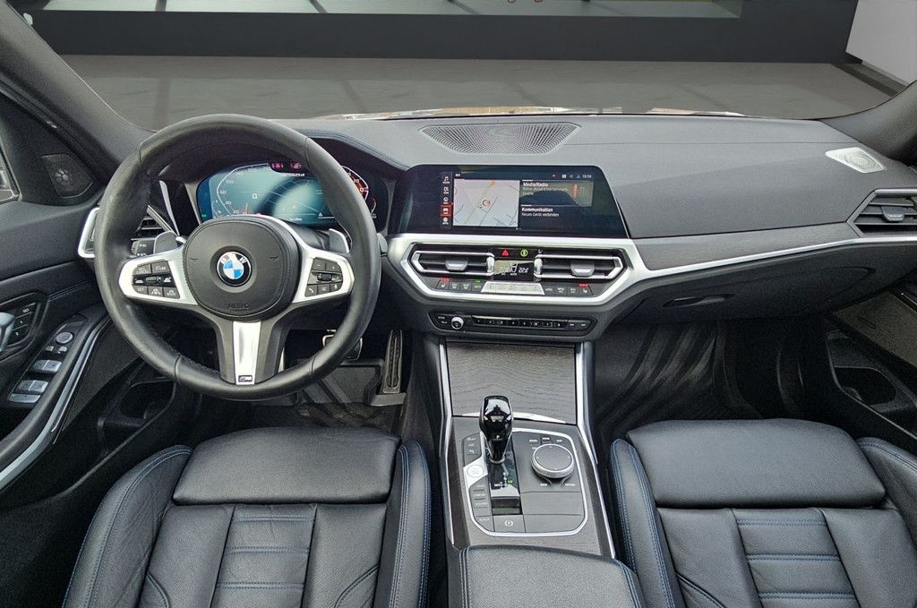 BMW M340d xDrive T. LED NAVI PANO 360° H/K 19" AHK foto 7