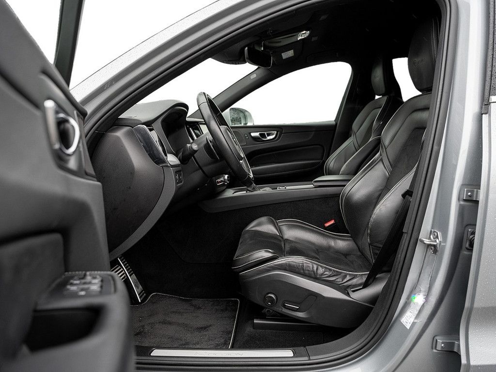 Volvo XC60 D4 R-Design AHK RÜCKFAHRKAMERA H/K foto 7