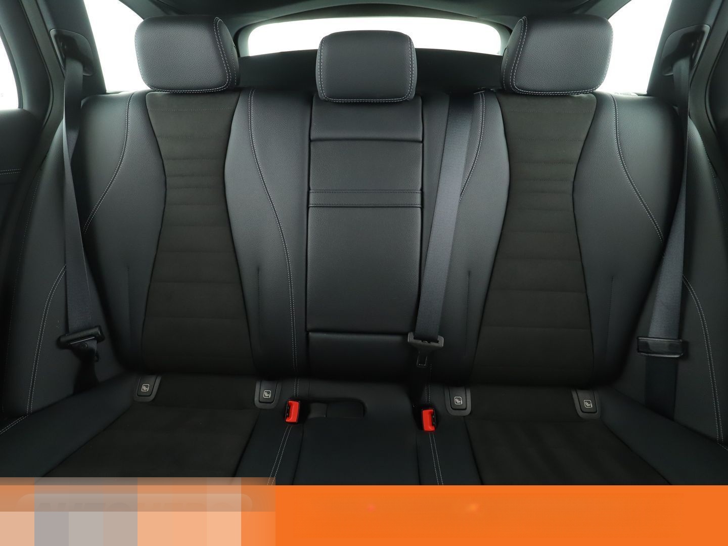 Mercedes-Benz E-Klasse E 400 d T 4Matic AMG Line Aut.*NAVI*PDC foto 16