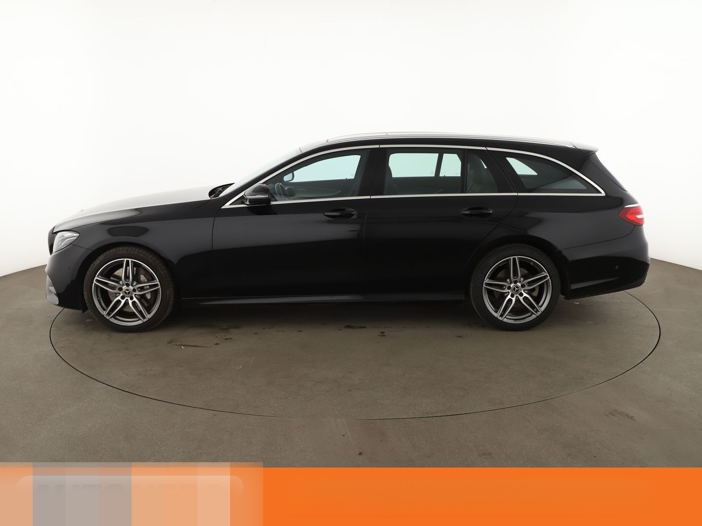 Mercedes-Benz E-Klasse E 400 d T 4Matic AMG Line Aut.*NAVI*PDC foto 3