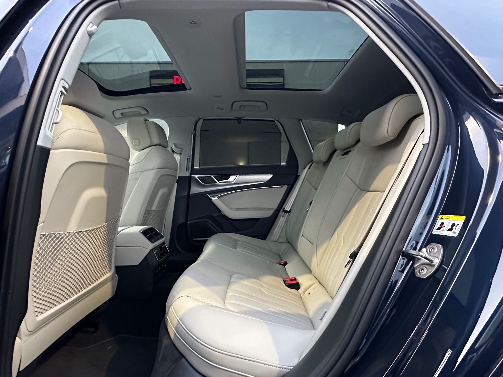 Audi A6 Avant 55 TFSI quattro S line | Panorama foto 17