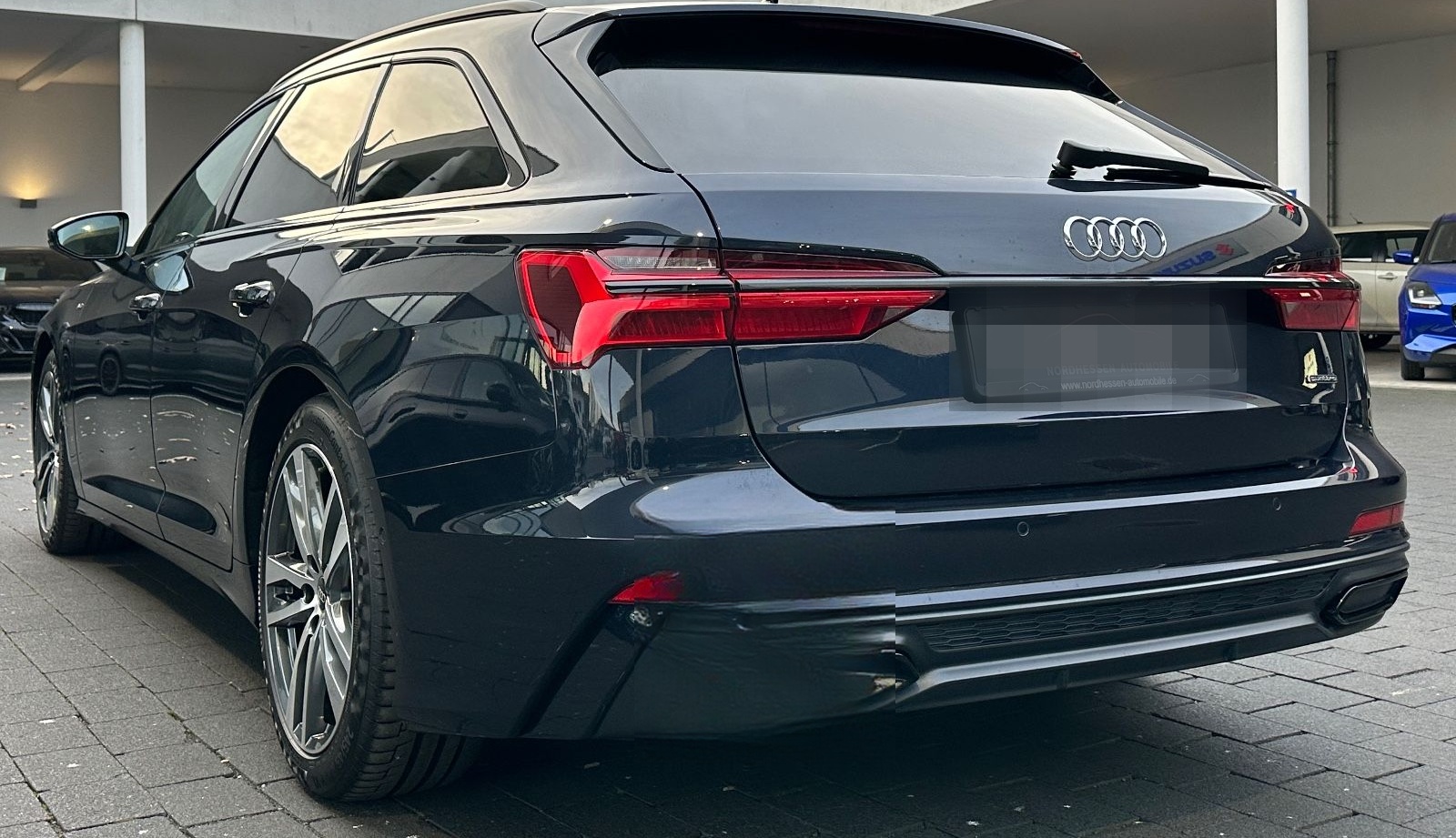 Audi A6 Avant 55 TFSI quattro S line | Panorama foto 3