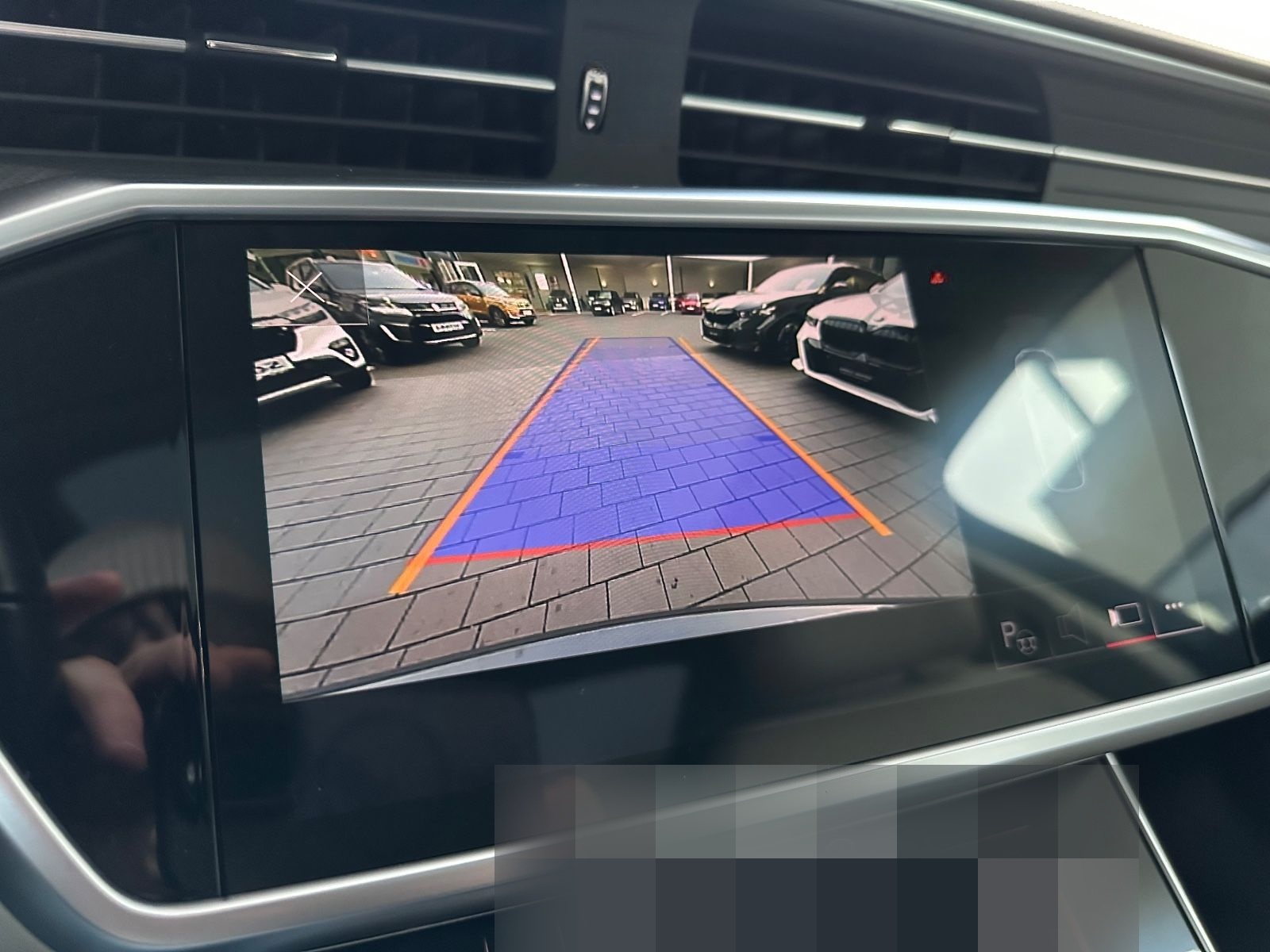 Audi A6 Avant 55 TFSI quattro S line | Panorama foto 23