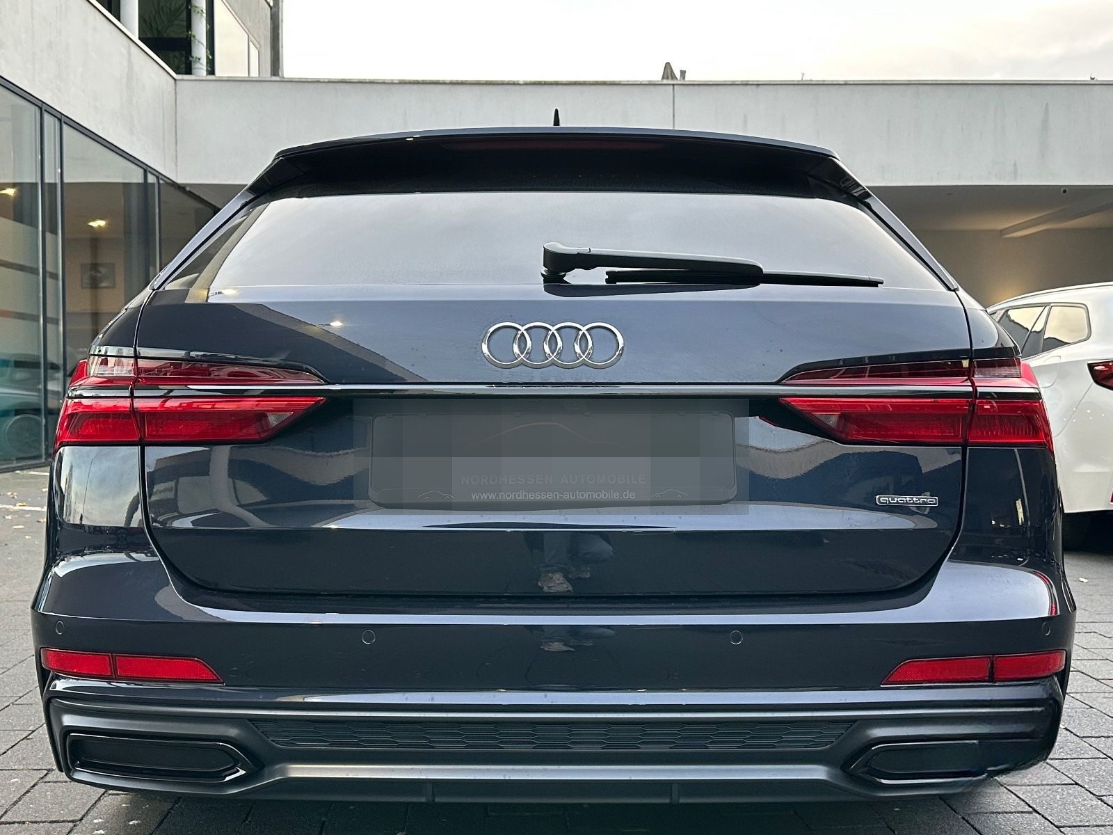Audi A6 Avant 55 TFSI quattro S line | Panorama foto 7