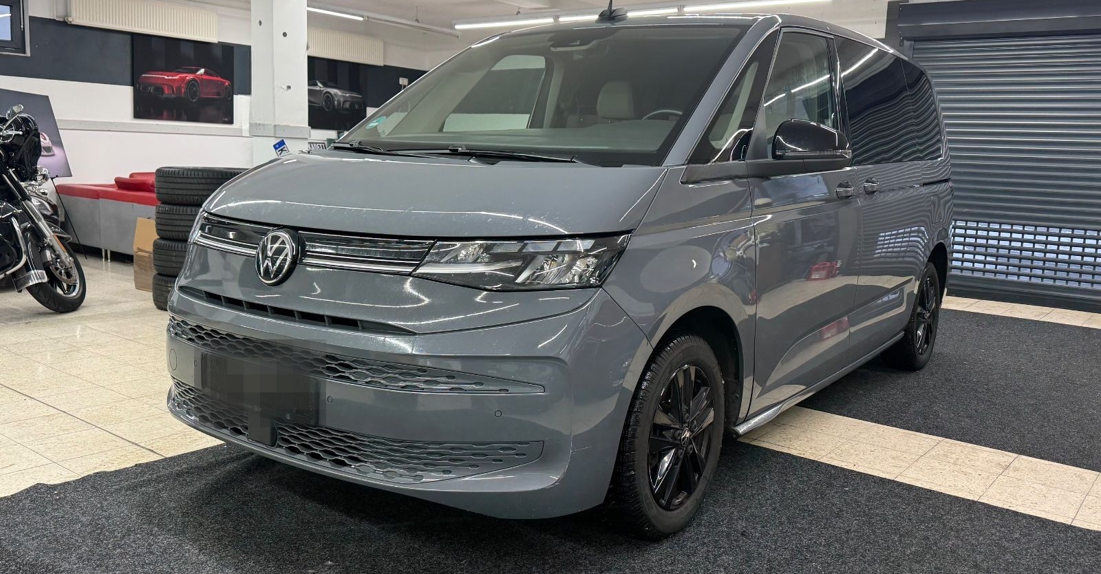Volkswagen T7 Bulli*Multivan*7 Sitzer*AHK*Virtual*ACC