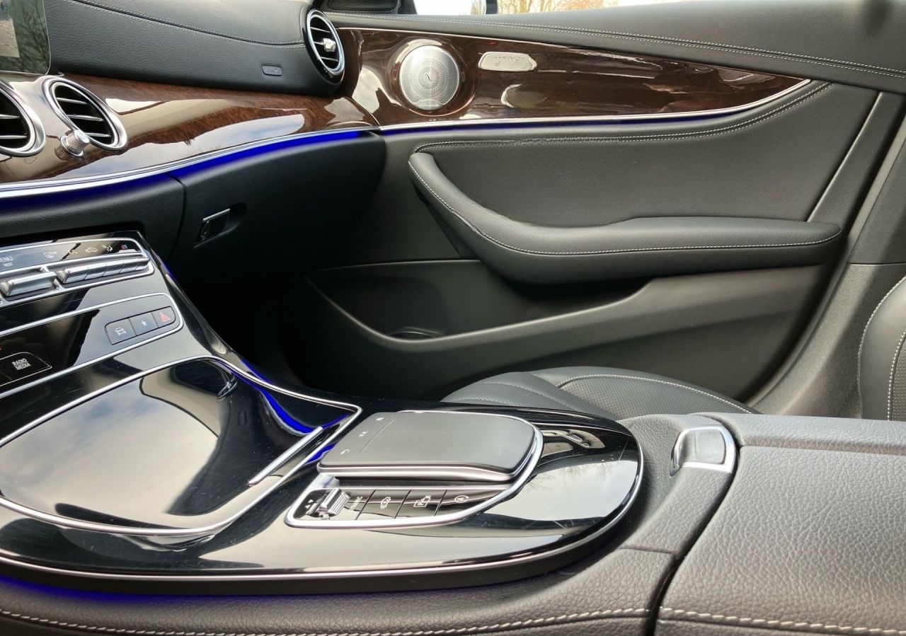 Mercedes-Benz E 450 4M T Exclusive Massage+HUD+Burmester+Distr foto 16
