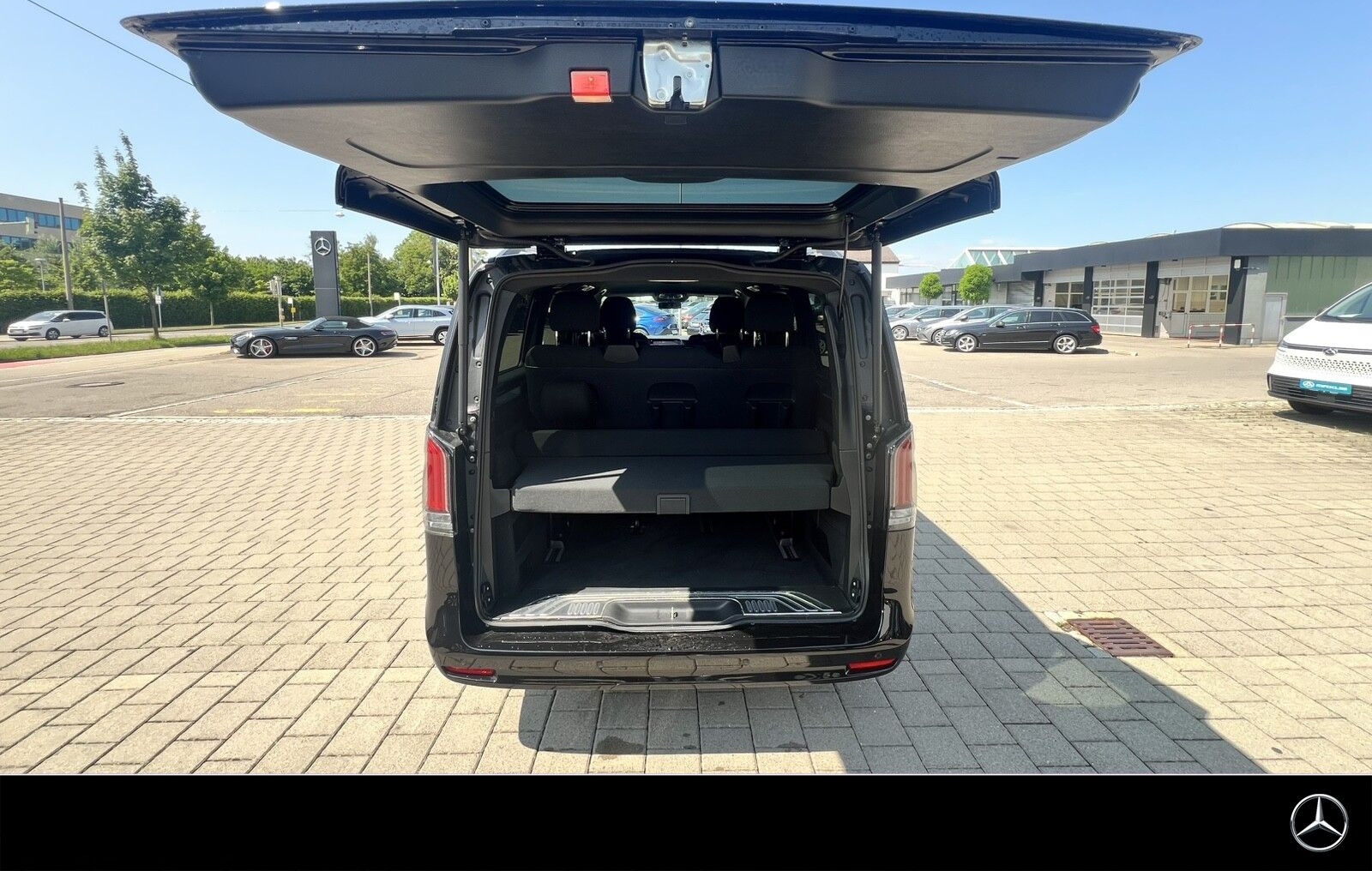 Mercedes-Benz V 300 d 4MATIC STYLE LIEGE EL TÜREN NEUES MODELL foto 9