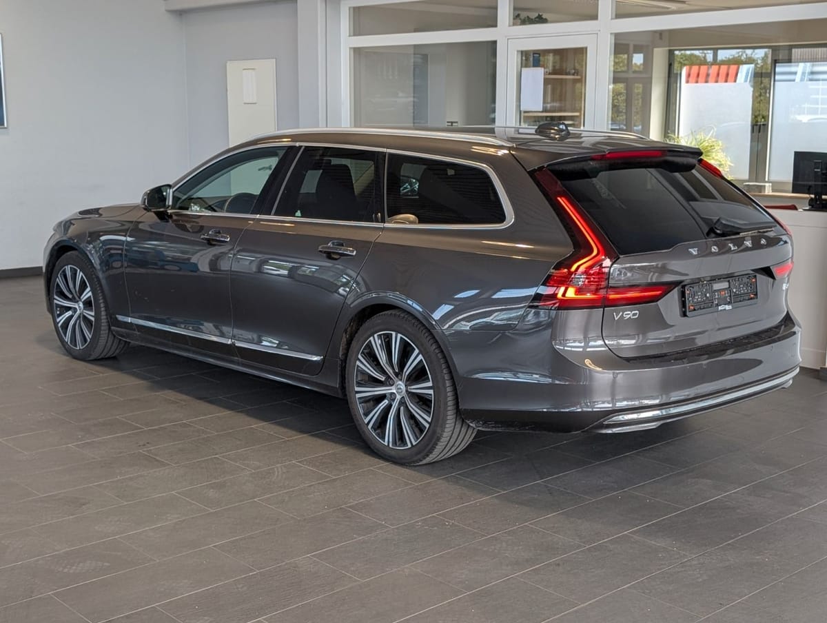 Volvo V90 Kombi Plus Bright*LED*ACC*Leder*    KAM360° foto 5
